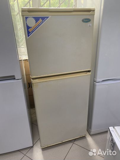 Холодильник Бирюса