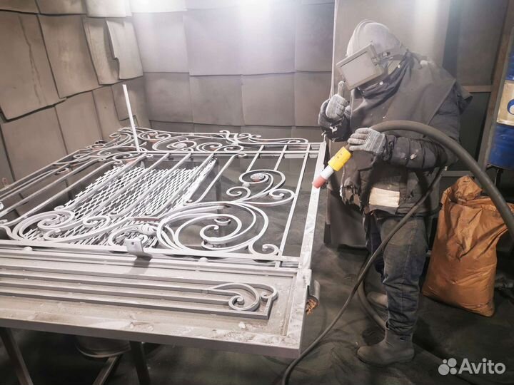 Пескоструйная обработка металла, очистка краски