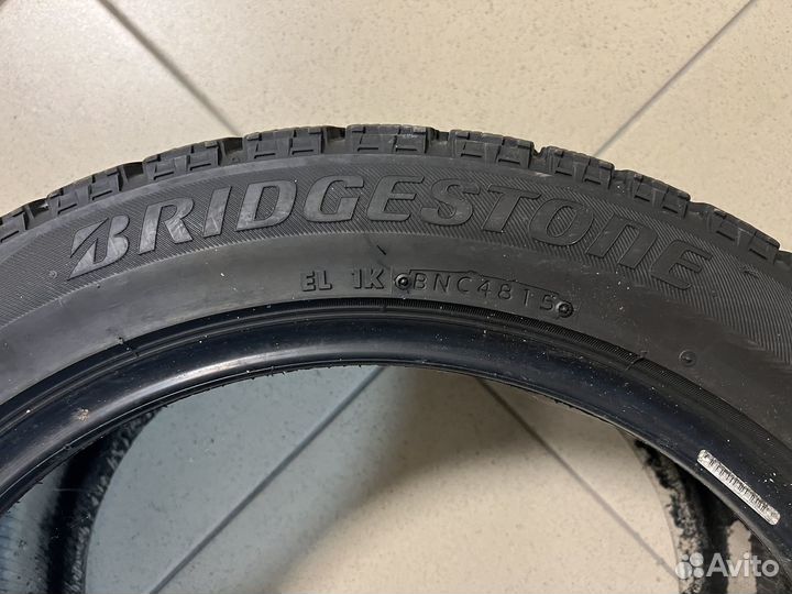 Bridgestone Blizzak VRX 245/45 R18 96S