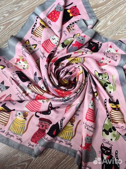 Платок женский шейный с котами новый, на сумку