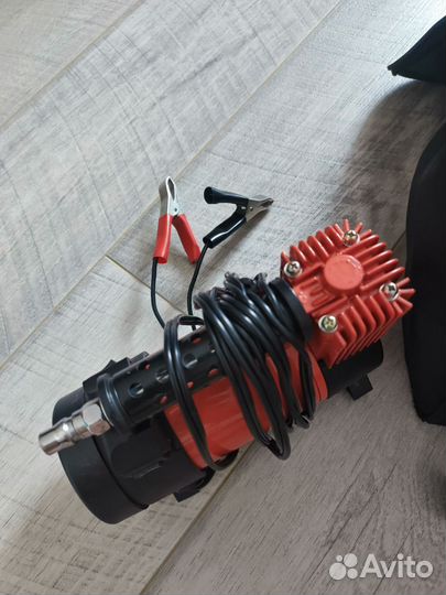 Компрессор автомобильный Агрессор 50