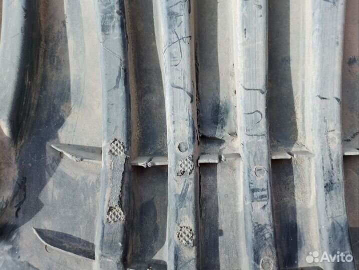 Пыльник двигателя Mercedes w205