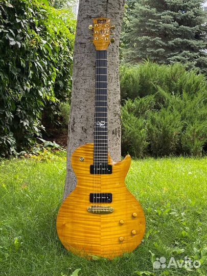 «Огнедар» Les Paul Honeyburst