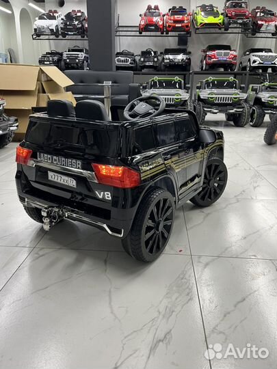 Детский электромобиль