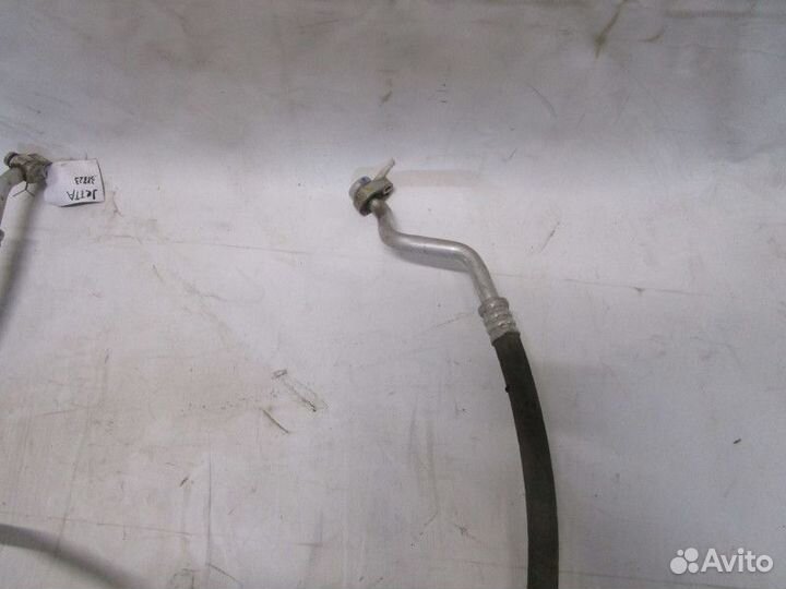 Трубка кондиционера VW Jetta 2011 (1.6 clra 5C0820