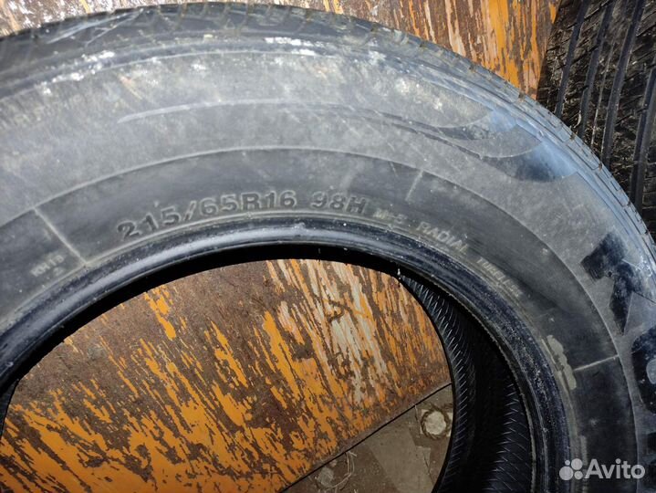 Kumho KH18 215/65 R16 98