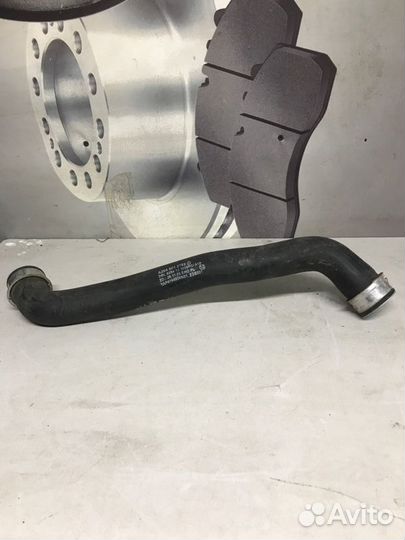 Патрубок радиатора левый Mercedes C-Class W204