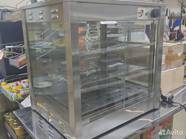 Тепловая витрина Сиком