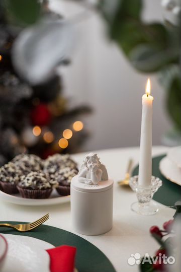 Интерьерная свеча с ароматом Табак Ваниль