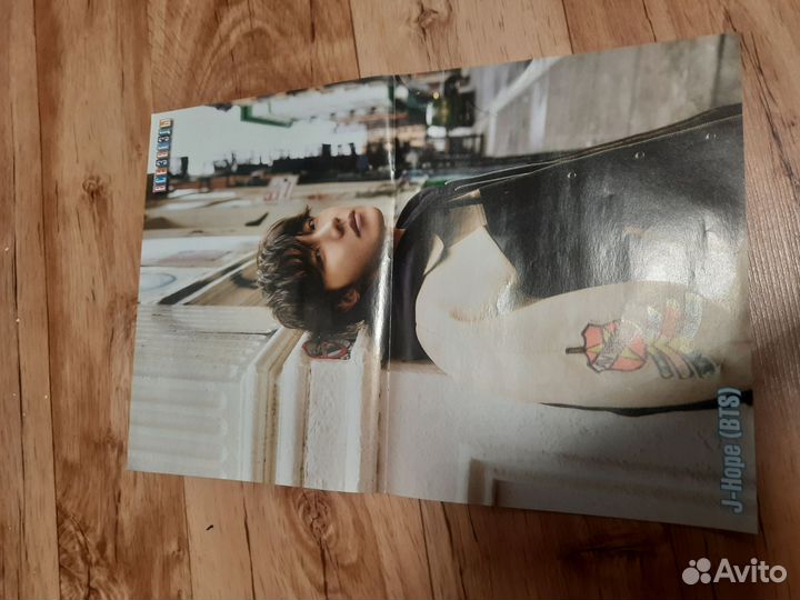 Плакаты постеры аниме