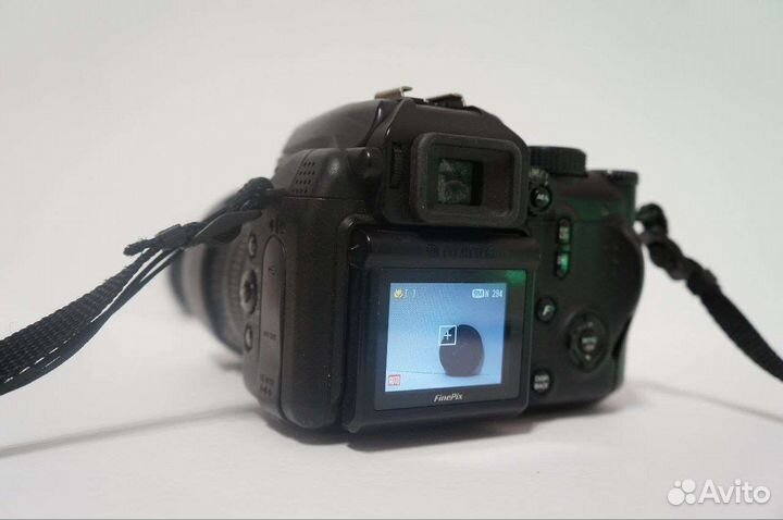 Фотоаппарат Fujifilm FinePix S9500 с сумкой
