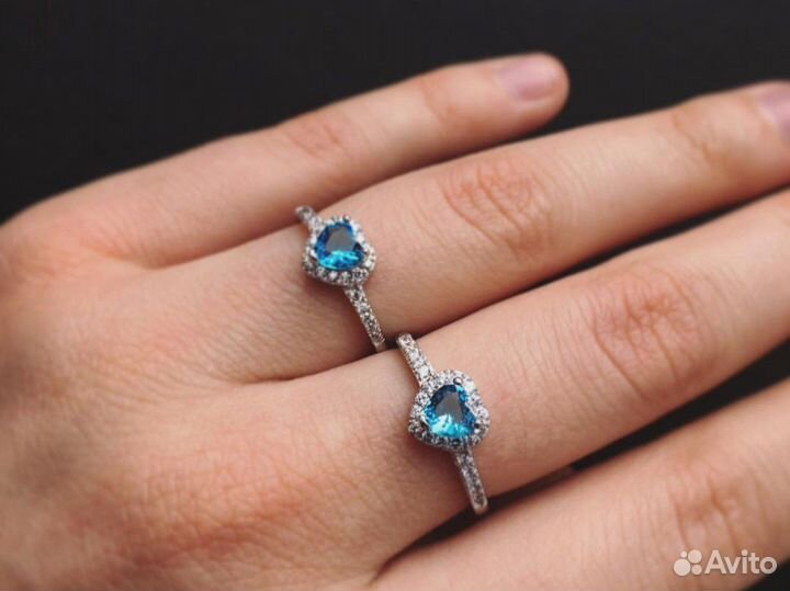 Серебряное кольцо
