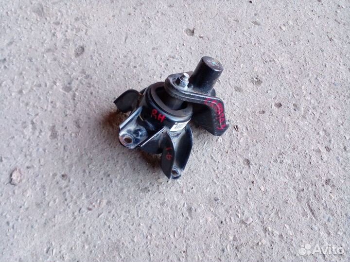 Опора двигателя правая Kia Cerato 3 1.6 АКПП 2014