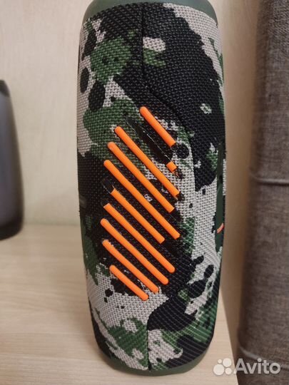 Колонка jbl charge 5 (забронировано)