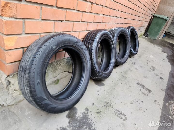 Pirelli Scorpion Verde All Season 215/60 R17 96V