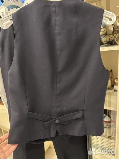 Школьная форма и форма для физ-ры для мальчика