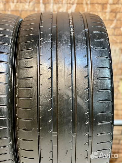Yokohama Advan Sport V105 295/30 R19