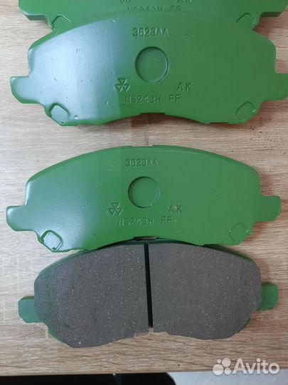 Колодки тормозные передние