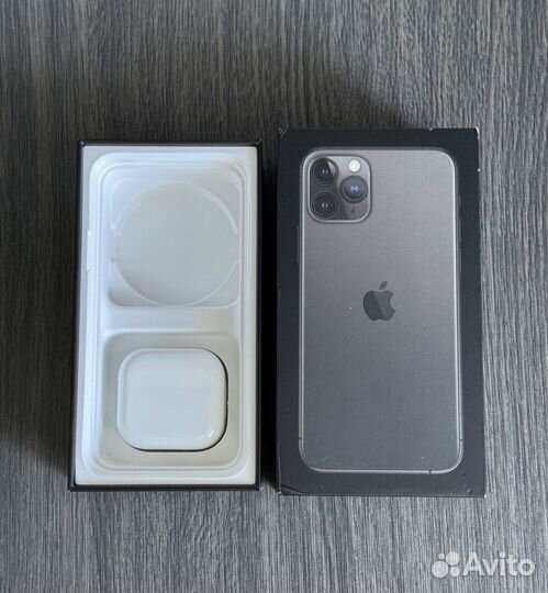 iPhone 11 Pro, 64 ГБ