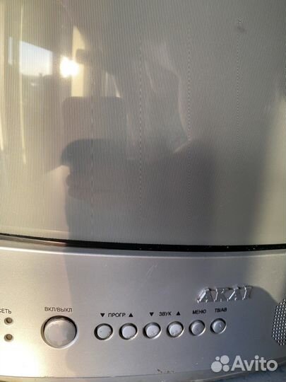 Телевизор akai