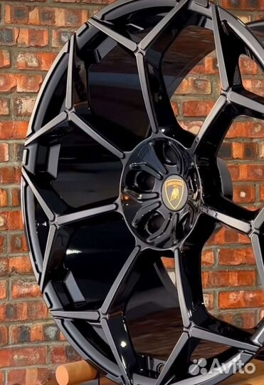 Кованые диски Gard R24 5x130 Lamborghini Urus