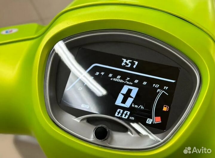 Скутер promax Lambretta 240(49)