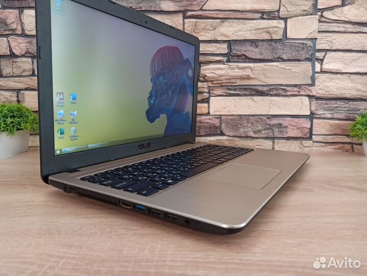 Быстрый игровой ноутбук asus 4gb/ssd 320gb