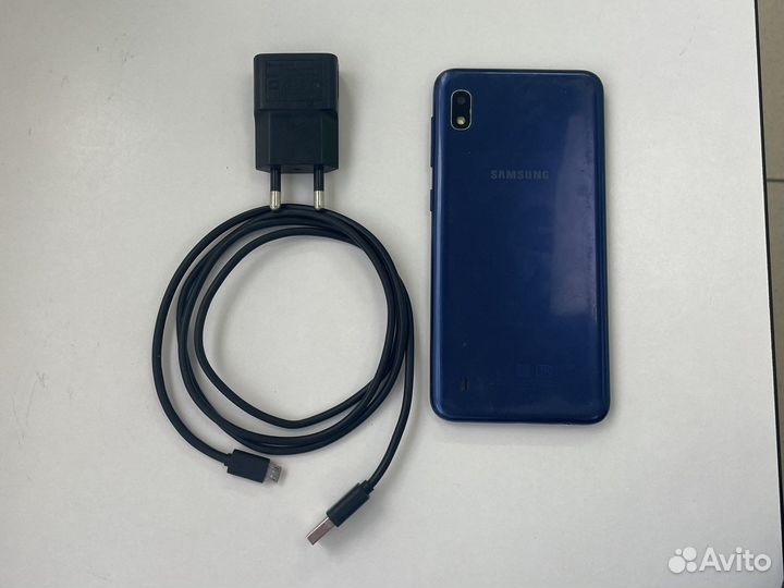 Samsung Galaxy A10, 2/32 ГБ