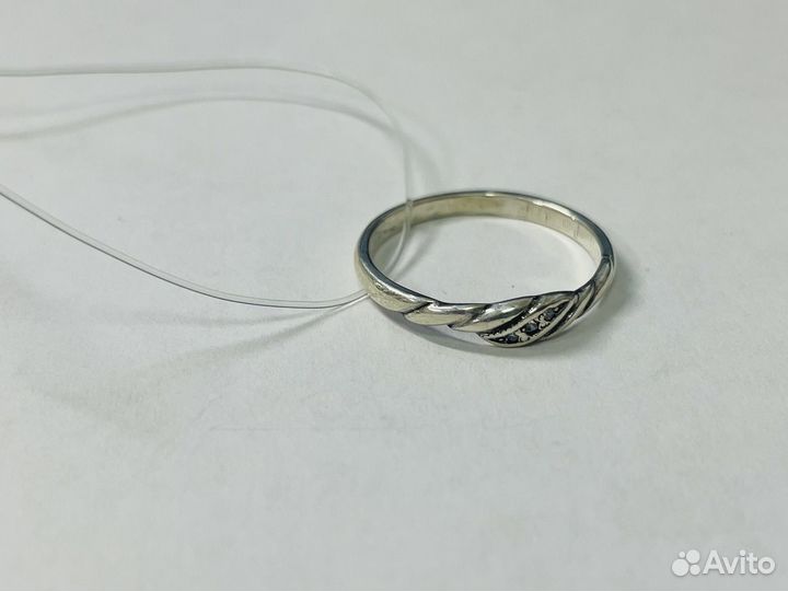 Ювелирные изделия из серебра кольцо