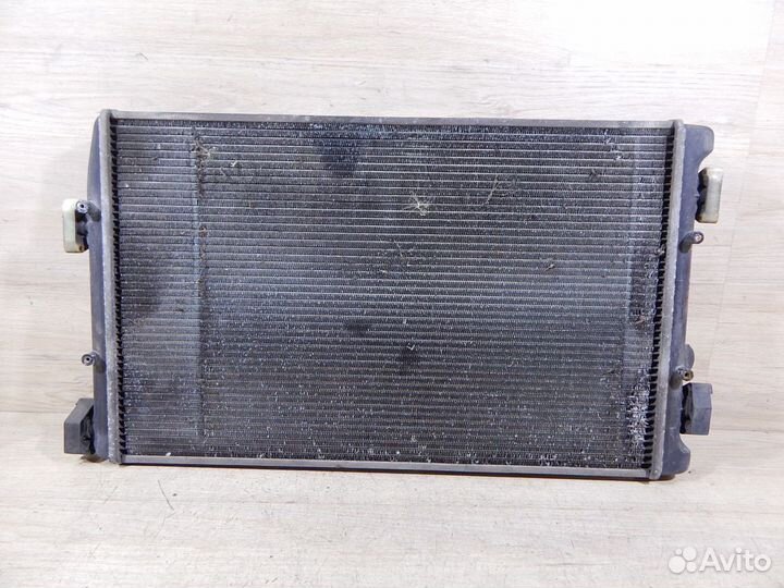 Радиатор основной Skoda Roomster / Fabia / Polo