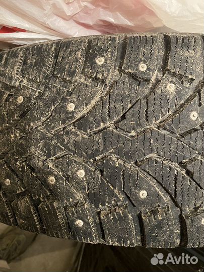 Pirelli Formula Ice 215/65 R16