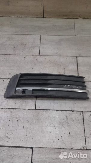 Решетка в бампер Volkswagen Transporter T6 С 2015