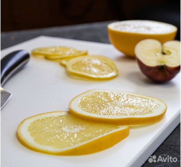 Доска разделочная 500х350х18 мм белая пластик