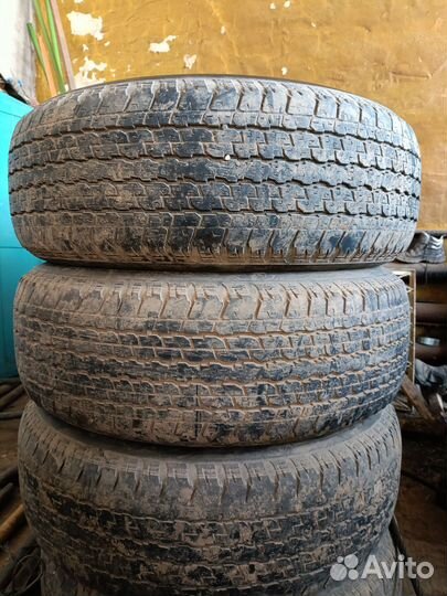 Bridgestone Dueler H/T 265/65 R17
