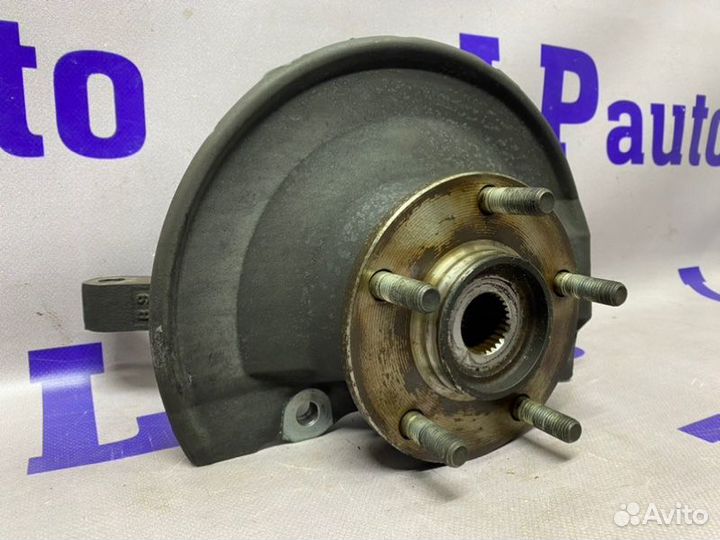 Кулак поворотный передний левый Mitsubishi Lancer