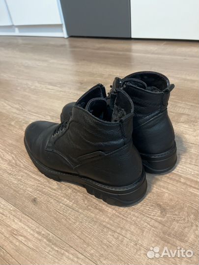 Мужские ботинки