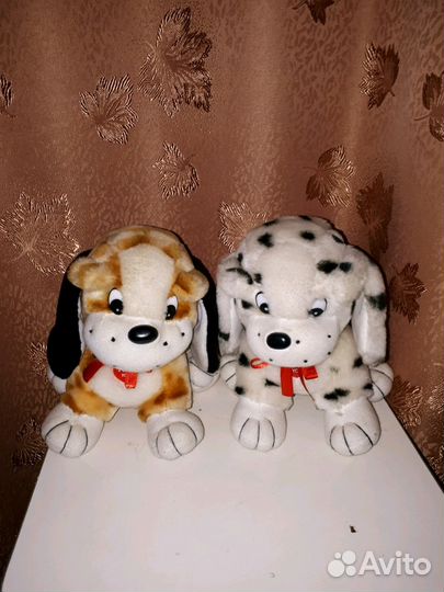 Детские мягкие игрушки-дед мороз,зайцы,лошадки