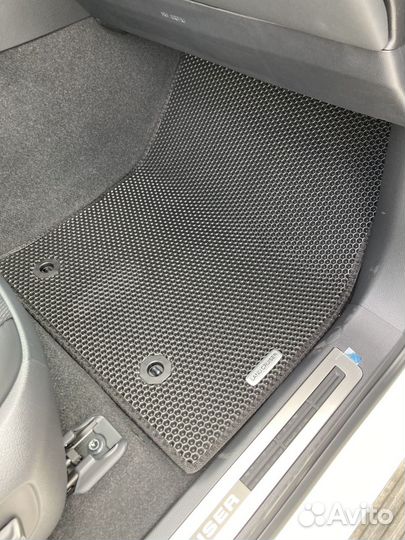 Коврики EVA для Toyota Land Cruiser 100/200/344