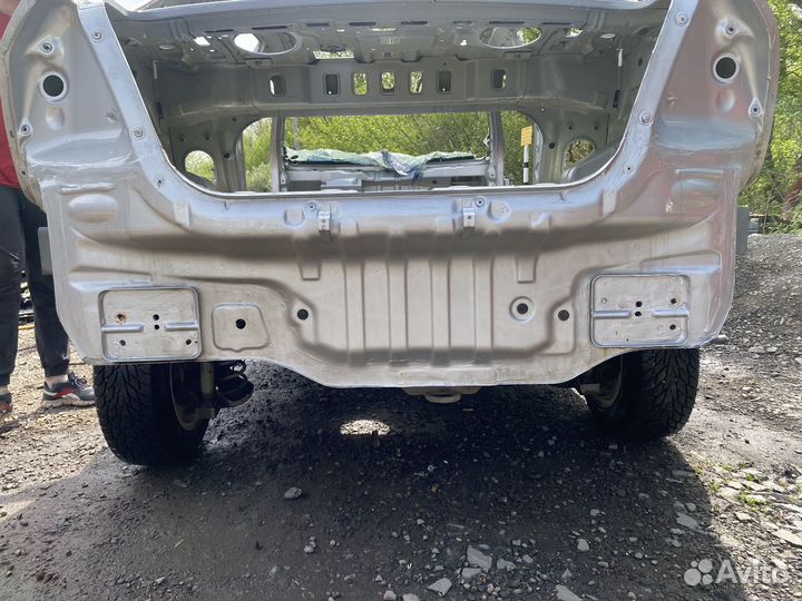 Задняя панель chevrolet aveo t250