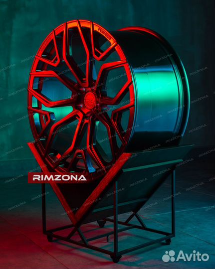 Кованые диски на Mercedes. Made in Rimzona