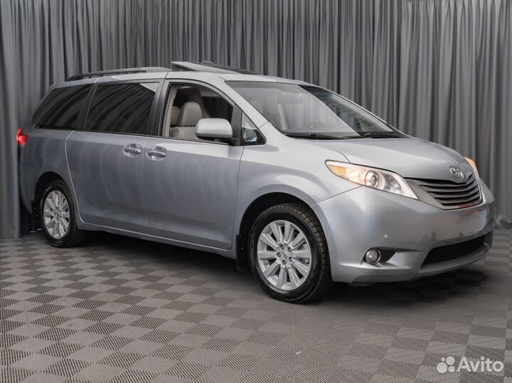 Toyota Sienna 3.5 AT, 2011, 181 405 км