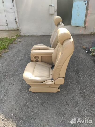 Ряд сидений Grant Starex