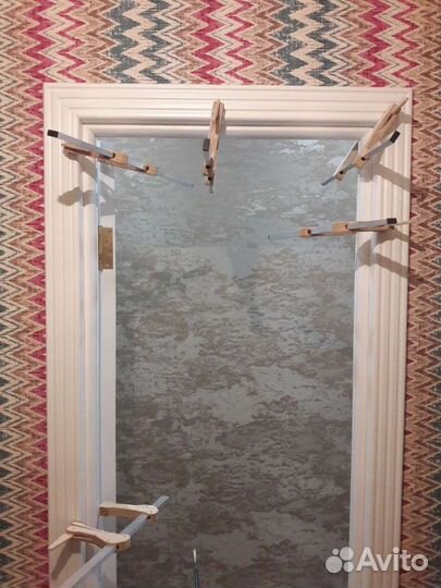 Установка межкомнатных дверей