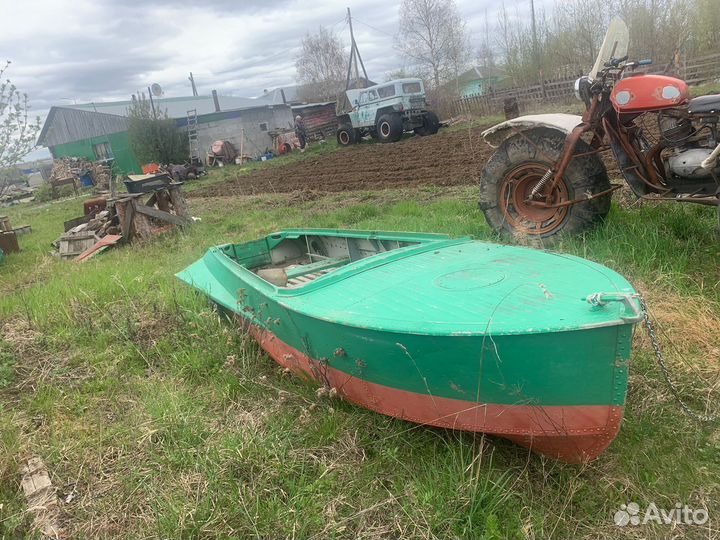 Продам лодку Казанку М