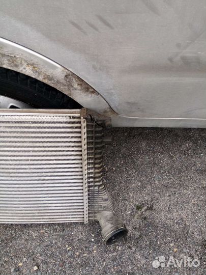 Радиатор интеркулера Тигуан