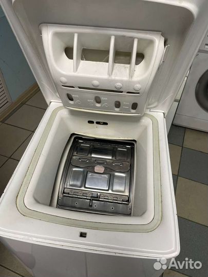 Стиральная машина с вертикальной загрузкой