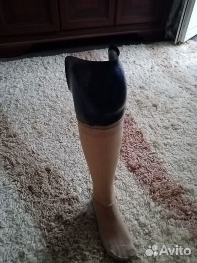 Протез правой ноги