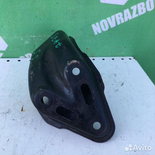 Кронштейн двигателя Сеат Кордоба