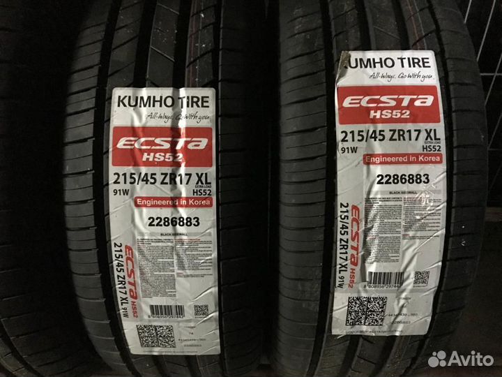 Kumho Ecsta HS52 215/45 R17 91W