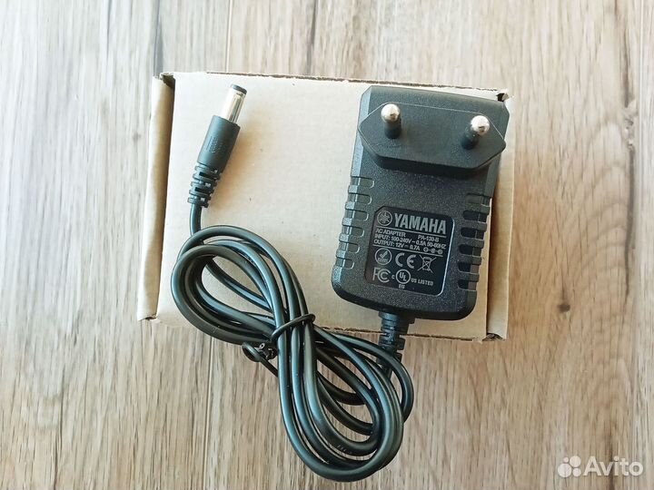 Блок питания Yamaha NP-12, NP-12WH, NP-12B, PA-130